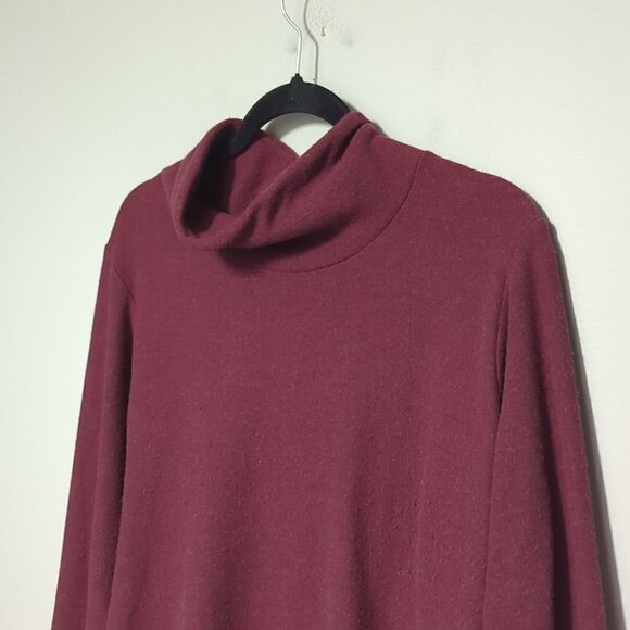 Gaiam Maroon Mock Turtleneck Blouse - Picture 2 of 6